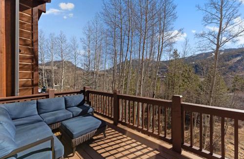 Keystone Villa | 223 Caravelle Drive: 3