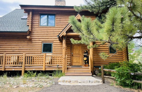 Carriage Hills House | 230 m² House ∙ 4 bedrooms ∙ 8 guests