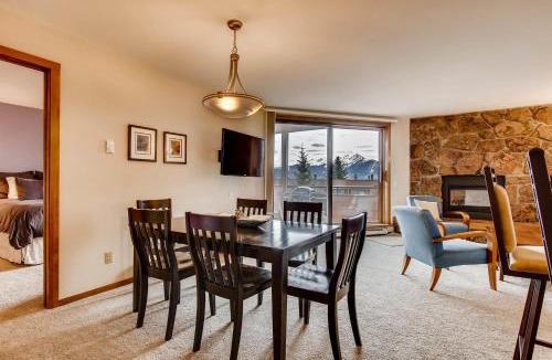 Dillon House | 233 Marina Place