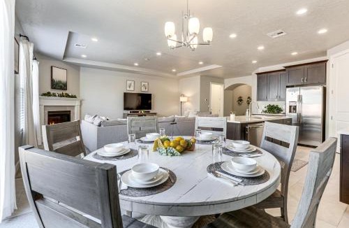 Sienna Hills House | 28 Mi to Zion Nat’l Park: Modern Washington Home