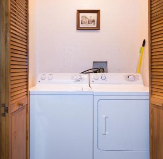 North Wawona House | 2N Big Pine Lodge