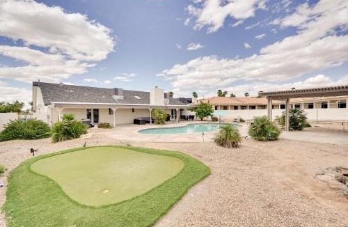 Residential Estates House | 3,000 Sq Ft & Large Yard! 5BR Lake Havasu Home