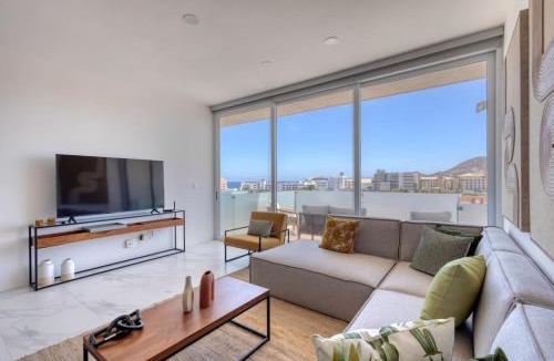 El Medano Ejidal House | 3 BD Penthouse BBQ Near Medano Beach
