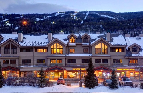 Mountain House Condo | 3 BR/3 BA Corner Unit Facing Ski Runs near River Run Village
