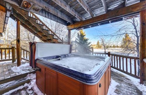 Red Lodge House | 3 Mi to Dtwn: Mtn-View Red Lodge Retreat!
