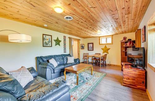 Hot Springs House | 3 Mi to Dtwn: Mtn-View Retreat in Hot Springs!