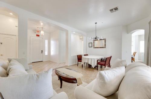 San Tan Ranch House | 3 Mi to SanTan Village: Home w/Covered Patio