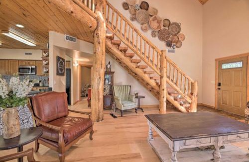 Show Low House | 31+ Nights Only: Show Low Extended-Stay Home