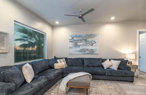 Santa Clara House | 31| Pool Palace in St George with Snow Canyon View