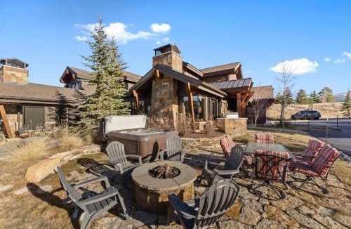 Fairmount On The River House | 312 Shores Lane : 2