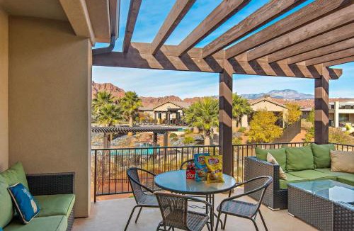 Santa Clara House | 33| Poolside Retreat in St George with 3 Deck Views