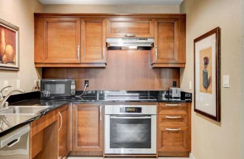 Las Vegas Apartment | 34th Floor Lux 2BR Suite at MGM Signature