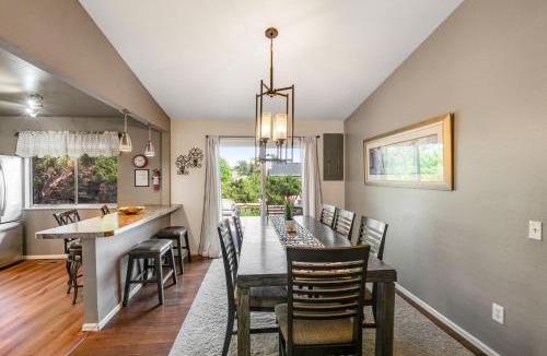 Southwest Colorado Springs House | 3BD Cheyenne Mountain Home w Hot Tub & Grill