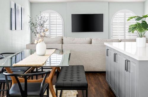 Tempe House | 3Bedroom 2Bath - Saltwater Pool, Hot Tub, & Pool Table