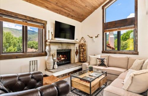 Eagle-Vail House | 3BR Townhouse Near Resort: Pool Golf course Tennis