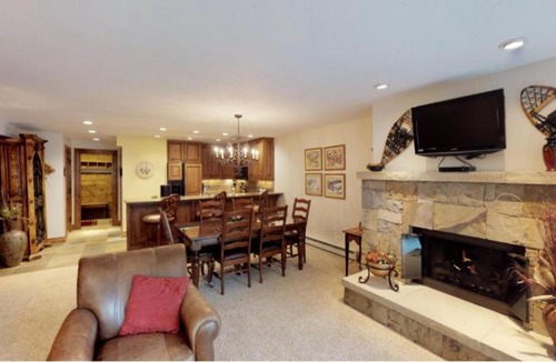 Vail Apartment | 4 Bedroom Condo In Lionshead At Boutique Resort Within Walking Distance To The Eagle Bahn Gondola