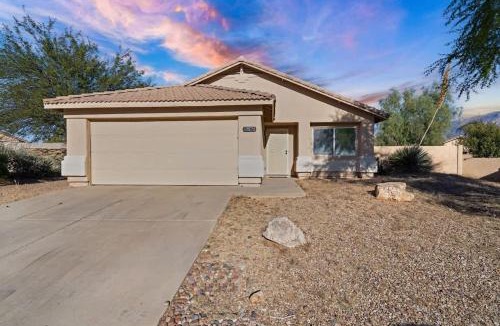 Rancho Vistoso House | 4 Bedroom Retreat in the Heart of Oro Valley