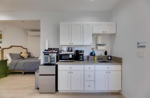 Alhambra Apartment | 4 Mi to Old Pasadena: Walkable Studio