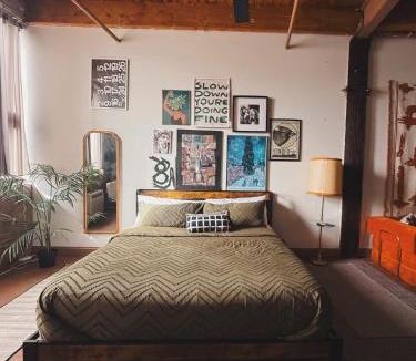 Detroit Apartment | 420 Friendly BOHO Loft Downtown KING suite FREE parking