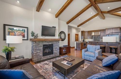 Sunriver House | 44 Caldera Cabin