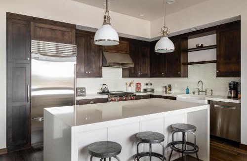 Big Sky House | 4B Lodgeside