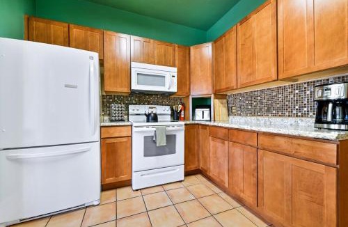 Central Colorado Springs House | 4BR Family Retreat with Hot Tub & Mountain Views Spacious Living, Fully Equipped Kitchen, Private Yard, Near Downtown Colorado Springs Attractions
