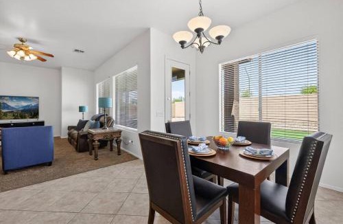 Estrella Mountain Ranch House | 4BR Goodyear Home | Sleeps 10 | W/King Bed
