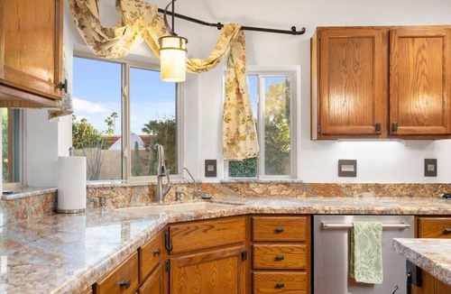 Raskin Estates House | 4BR Scottsdale Sanctuary! Heated Pool, Ping Pong, Fire Pit, & Gardens