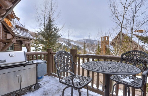 Avon Condo | 4Br Ski in/Ski Out the Top of Bachelor Gulch by RedAwning