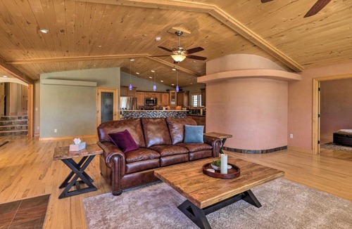 Prescott Heights House | 5 Mi to Butte Creek Trail: Prescott Home w/Deck!