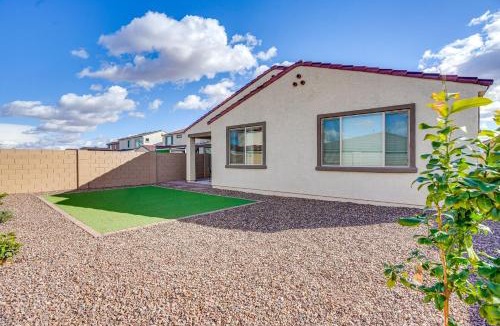 Glendale House | 5 Mi to Westgate! Newly Built Family Retreat