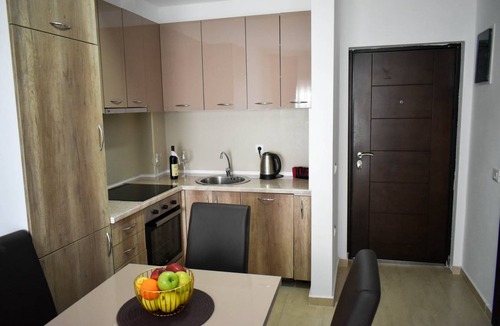 Ulcinj Apartment | 50 m² Apartment ∙ 1 bedroom ∙ 4 guests