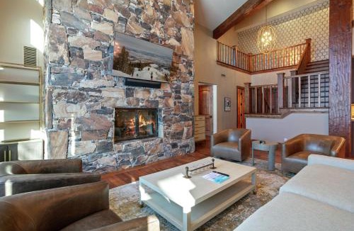 Empire Pass Apartment | 504 - Five Bedroom Penthouse Grand Lodge condo