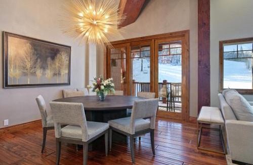 Empire Pass Apartment | 504 - Five Bedroom Penthouse Grand Lodge condo