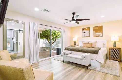 Park Scottsdale 18 House | 5BR Estate, Heated Pool, Putting Green Camelback Views, Sleeps 12
