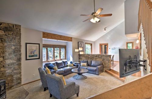 Blue River House | 6 Mi to Breck Resort: Family Cabin w/Game Room