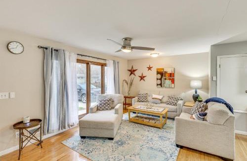Omaha Apartment | 6 Mi to Dtwn: Cozy Omaha Apt w/Private Yard!