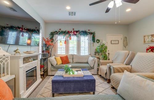 Guadalupe House | 6 Mi to Dtwn Tempe: Dog-Friendly Retreat w/Yard!