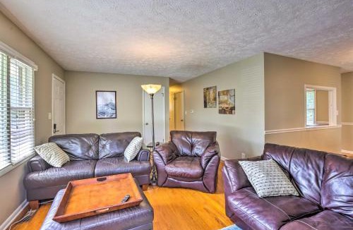 Omaha House | 6 Mi to Old Market: Home w/BBQ-Ready Patio!