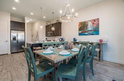 Santa Clara House | 62| Blissful Poolhouse at Ocotillo Springs with Private Pool