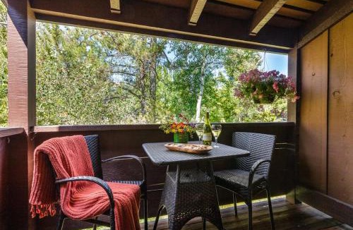 Moose Wilson Road Apartment | 622 Tamarack