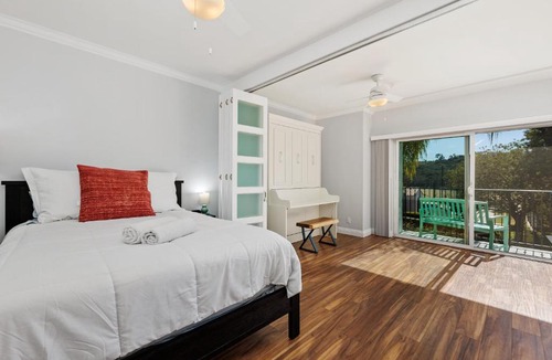 Carlsbad House | 628 Escape to Relaxation-Free Wifi-Free Parking