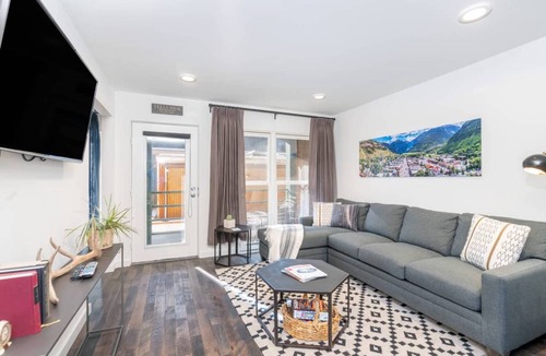 Telluride Condo | 65 m² Condo ∙ 2 bedrooms ∙ 4 guests