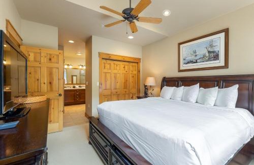Keystone House | 6554 Settlers Creek townhouse