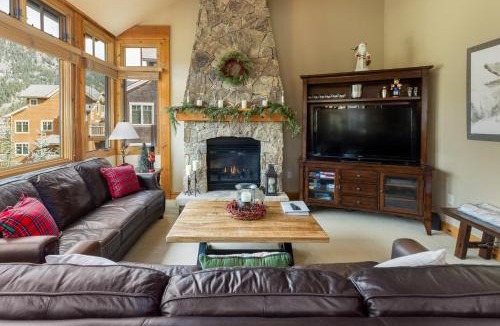 Keystone House | 6554 Settlers Creek townhouse