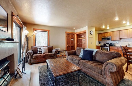 Mammoth Lakes Condo | 66 m² Condo ∙ 1 bedroom ∙ 4 guests