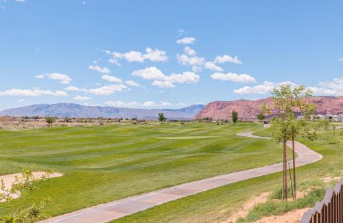 St. George House | 6th Hole Getaway