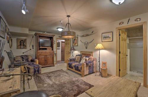 Frisco House | 7 Mi to Copper Mtn: Condo w/Deck & Stunning Views