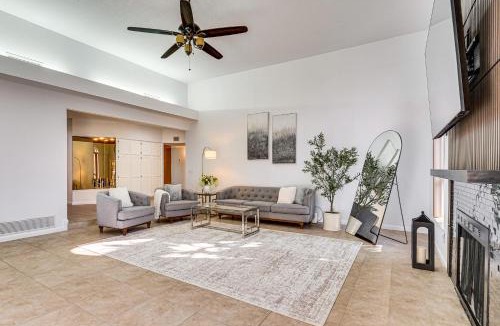 Tucson House | 7 Mi to Sabino Canyon: Poolside Oasis w/Mtn Views