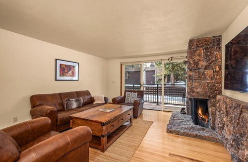 Aspen House | 700 Monarch 205, Deluxe Condo with Private Deck & Mountain Views Located 1 Block to Ski Lift